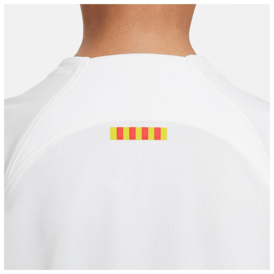 Nike Παιδική ποδοσφαιρική φανέλα FC Barcelona 23/24 Stadium Away Nike Παιδική ποδοσφαιρική φανέλα FC Barcelona 23/24 Stadium Away